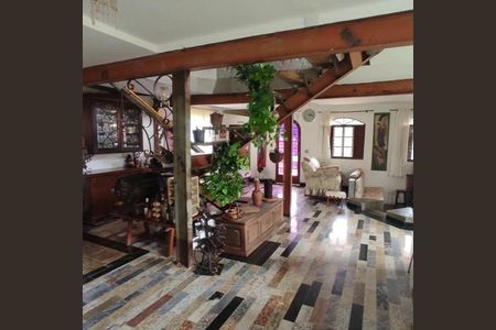 5_photo/00a6f2932b.f861ecc718bdcbd7-ATLAS-4a35d03d-f438-4c25-b8be-d11d78c71852.jpg de casa de condomínio à venda com 4 quartos, 600m² em Condomínio Vale do Ouro, Ribeirão das Neves