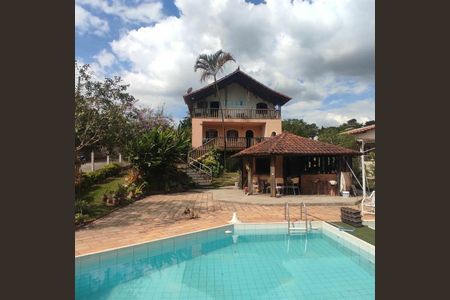 7_photo/00a6f2932b.f861ecc718bdcbd7-ATLAS-51fb4ff8-73a2-44b1-ae0e-f85a87c91117.jpg de casa de condomínio à venda com 4 quartos, 600m² em Condomínio Vale do Ouro, Ribeirão das Neves