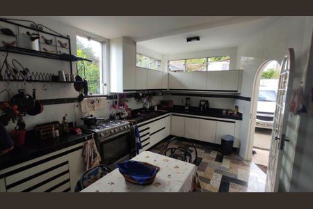 38_photo/00a6f2932b.f861ecc718bdcbd7-ATLAS-73a717fe-0464-4a92-bc19-3f783fdd972d.jpg de casa de condomínio à venda com 4 quartos, 600m² em Condomínio Vale do Ouro, Ribeirão das Neves