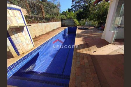 48_photo/00a6f2f27d.181df9b8d02e64dd-ATLAS-71a27168-cd2c-44a5-ace0-67974ef4362a.jpg de casa de condomínio à venda com 4 quartos, 450m² em Condomínio Vale do Ouro, Ribeirão das Neves