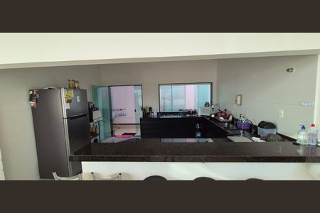 20_photo/00a6f2f61f.5564e16b2c01dcfa-ATLAS-0d0e08ef-04a2-42d9-a880-f85d6c3a31a9.jpg de casa à venda com 5 quartos, 730m² em Condomínio Vale do Ouro, Ribeirão das Neves