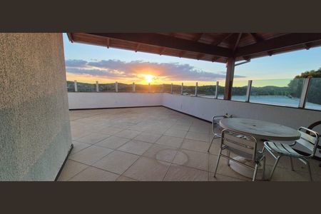 36_photo/00a6f2f61f.5564e16b2c01dcfa-ATLAS-12243ad8-dd34-42a3-852f-b622f2c78a3b.jpg de casa à venda com 5 quartos, 730m² em Condomínio Vale do Ouro, Ribeirão das Neves