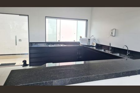 21_photo/00a6f2f61f.5564e16b2c01dcfa-ATLAS-adaf76a5-3e2f-44bb-9924-4ca4ed16162a.jpg de casa à venda com 5 quartos, 730m² em Condomínio Vale do Ouro, Ribeirão das Neves