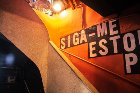 7_photo/07160350df.d5a0f355ba531730-ATLAS-331c19a6-c514-47b2-aef0-0ef233a1b0ef.jpg de casa para alugar com 0 quarto, 220m² em Rio Vermelho, Salvador