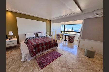 4_photo/071603537b.b7afec13c8c84584-ATLAS-2ef928eb-56c4-43d1-8758-9a197c0e0d96.jpg de apartamento à venda com 4 quartos, 326m² em Rio Vermelho, Salvador