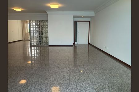 4_photo/0716035a25.1aa5b8f538f3adaf-ATLAS-ab4823b4-9a3e-4bf3-ace0-3f3f1b0d529d.jpg de apartamento para alugar com 3 quartos, 270m² em Rio Vermelho, Salvador