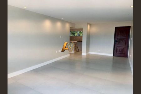 2_photo/0716035f27.dfc3d9ce30b6485c-ATLAS-dc30d210-b93a-41a5-bea4-d3a234001b4e.jpg de apartamento à venda com 3 quartos, 110m² em Ondina, Salvador