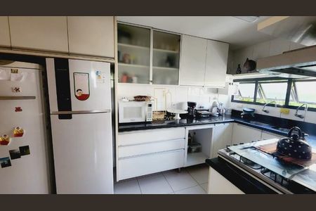 5_photo/07160364a1.3714cccd63f8fe2d-ATLAS-190b21e5-58c4-4a84-ada7-48e66ac4df30.jpg de apartamento à venda com 4 quartos, 160m² em Ondina, Salvador