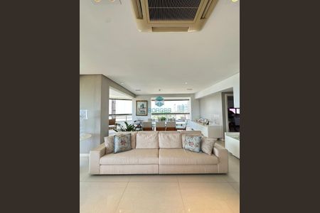 3_photo/07160364c1.c4a86b3c211625c7-ATLAS-16f84c4e-06ca-46a5-bace-b72feaf4fa96.jpg de apartamento à venda com 4 quartos, 305m² em Ondina, Salvador