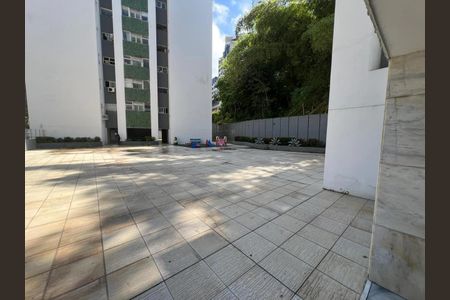 12_photo/071603650f.ef3714d3340c0a7e-ATLAS-9ea2d50e-7a3b-4b93-93eb-29c03e79ccd1.jpg de apartamento à venda com 2 quartos, 86m² em Ondina, Salvador