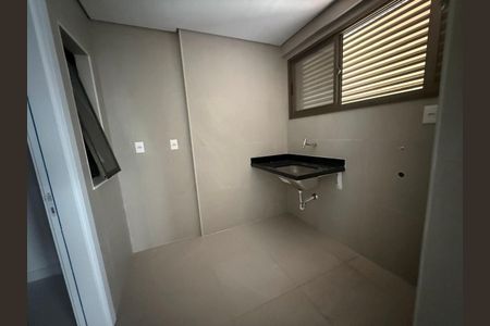 3_photo/071603775d.93b8fa184532727f-ATLAS-b0633c8a-ec98-4d1b-b026-e2c3ad280d76.jpg de apartamento à venda com 4 quartos, 210m² em Barra, Salvador