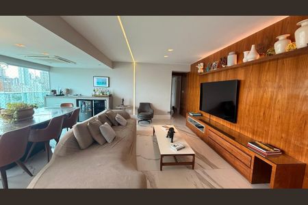 3_photo/0716037983.8cbbc6e43ead3576-ATLAS-e1bed52e-a404-4675-bbf3-3febca997364.jpg de apartamento à venda com 3 quartos, 128m² em Barra, Salvador