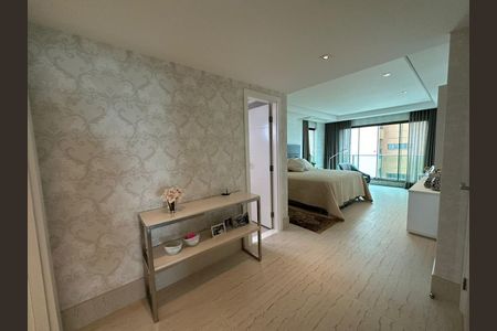 8_photo/0716037a2b.70d34e1d457a0501-ATLAS-d8dbb7f2-00fe-4a69-bc76-ca12c5c40c28.jpg de apartamento à venda com 4 quartos, 232m² em Barra, Salvador