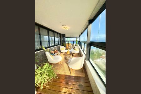 10_photo/0716037bb7.f2c8c659ffa0a6bc-ATLAS-3517cbea-12e9-4abc-8d1a-86a29d3c760e.jpg de apartamento à venda com 3 quartos, 240m² em Ondina, Salvador