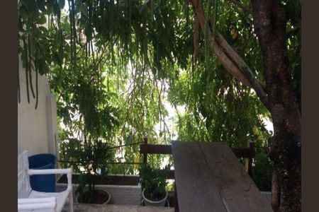 2_photo/0716037d3f.b1cf9ec2fa974045-ATLAS-82d4d0dc-74c4-44ba-a3cc-c9428cb55ca8.jpg de casa à venda com 7 quartos, 400m² em , Salvador