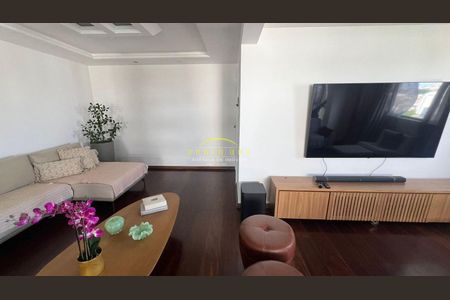 11_photo/0716037daf.45f02ef6bff41bc6-ATLAS-4bc1d6b9-91be-481e-be2f-5926cefba8db.jpg de apartamento à venda com 4 quartos, 226m² em Chame-Chame, Salvador