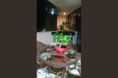 11_photo/0716037ddd.c06c3c5dbfc3661b-ATLAS-b2b7ec39-25ee-42ce-9caa-b5d14b463377.jpg de apartamento à venda com 4 quartos, 200m² em Graça, Salvador