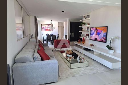 10_photo/0716037de1.f469cfda097b0aa9-ATLAS-e2ef6802-01db-4db8-bd73-79271a42c213.jpg de apartamento para alugar com 4 quartos, 200m² em Graça, Salvador