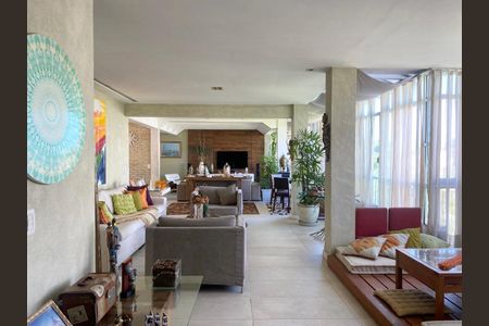 4_photo/0716037e7f.3aed5bbd04158097-ATLAS-784591fc-976d-4c67-8a1f-2511b0fceebc.jpg de apartamento à venda com 3 quartos, 361m² em Graça, Salvador