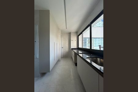5_photo/0716037f05.2d3ac289e0c8b5b7-ATLAS-cbe1bf2d-9809-4eef-9c51-cc25e184ec77.jpg de apartamento à venda com 4 quartos, 305m² em Nazaré, Salvador