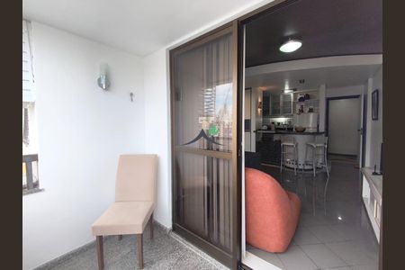 4_photo/071603827d.b7afec13c8c84584-ATLAS-bbb9cfc5-aa13-42fe-b058-31e54931683e.jpg de apartamento para alugar com 1 quarto, 42m² em Barra, Salvador