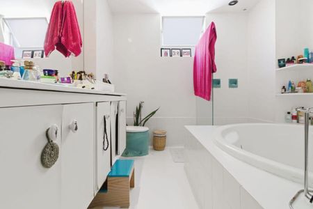 13_photo/07160383ff.23351eba74f1df34-ATLAS-48ce5e56-5a35-49e7-bca3-10fe7d221cf2.jpg de apartamento à venda com 2 quartos, 125m² em Barra, Salvador