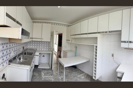 21_photo/0716039cd9.ceff8192393c33de-ATLAS-d1284fca-70d7-4c10-bbbe-8ededf85dc84.jpg de apartamento à venda com 4 quartos, 249m² em Barra, Salvador