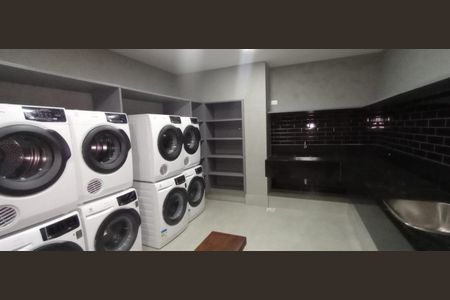 29_photo/0716039d25.cdd4f02be08f0036-ATLAS-aa6cfd5e-13e3-40e8-b5ae-6e33e3e7bfe9.jpg de apartamento à venda com 2 quartos, 67m² em Barra, Salvador