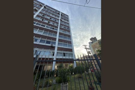 2_photo/0716047e2d.ceff8192393c33de-ATLAS-113d08ab-e6f4-4483-aac2-f0bcfc3ca88f.jpg de apartamento à venda com 4 quartos, 215m² em Vitória, Salvador