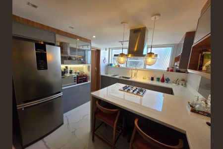 8_photo/0716048305.f2ed236aecaa8a04-ATLAS-aa785e3d-3c0c-40be-aab4-6e280f0fb07f.jpg de apartamento à venda com 3 quartos, 220m² em Graça, Salvador