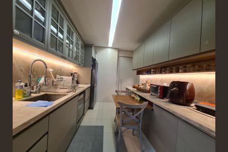 8_photo/07160483af.0b41dd9f8e6ad8d9-ATLAS-e1175f11-618f-47f0-a64b-9b7f01f39a1d.jpg de apartamento à venda com 4 quartos, 261m² em Graça, Salvador