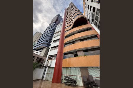 24_photo/0716048887.799b331276e0d9f6-ATLAS-c92ecd7d-9e6d-4a9a-a812-01bf4aee20f6.jpg de apartamento à venda com 3 quartos, 165m² em Vitória, Salvador