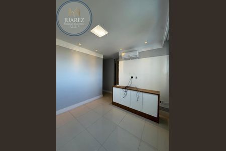 8_photo/071604a9f7.0e1f33f2a4c43e35-ATLAS-7d237dd2-da4f-4cc3-8a72-9a2a1f278c4e.jpg de apartamento à venda com 3 quartos, 181m² em Horto Florestal, Salvador