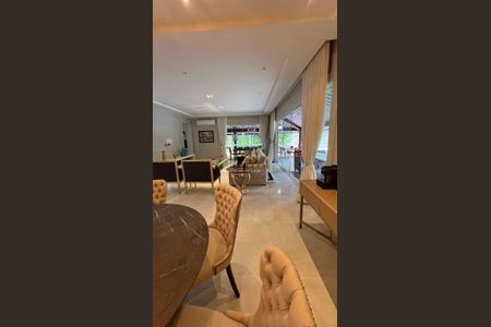 5_photo/071604aa53.64be89600eea995d-ATLAS-2cc6a09d-2dfc-4c04-8ebb-8a900708060e.jpg de casa de condomínio à venda com 4 quartos, 800m² em Horto Florestal, Salvador