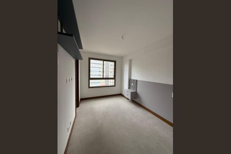 7_photo/071604ab43.e6c5309fd1607d84-ATLAS-2bfd1dba-e167-47df-8140-be83b56480fc.jpg de apartamento para alugar com 3 quartos, 154m² em Horto Florestal, Salvador