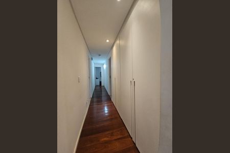 17_photo/071604abb1.a596fb24e8ccb8cd-ATLAS-b1e5fbc6-a52e-4af8-8ecb-2bd9699ed06b.jpg de apartamento à venda com 4 quartos, 330m² em Brotas, Salvador