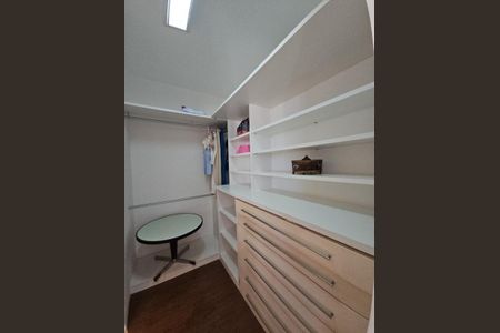 21_photo/071604abb1.a596fb24e8ccb8cd-ATLAS-b63da61c-a771-4ac0-823d-c3725df17dd0.jpg de apartamento à venda com 4 quartos, 330m² em Brotas, Salvador