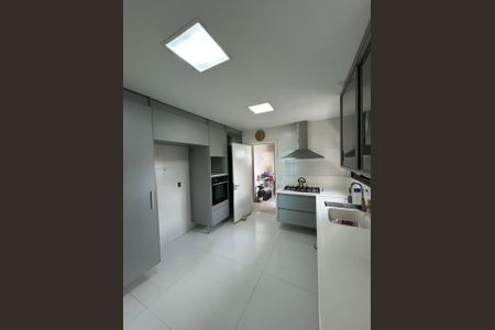 12_photo/071604aced.906020ab0bc1df8b-ATLAS-e7d9c6ca-d483-4641-827e-0c8b1a1cced8.jpg de apartamento à venda com 4 quartos, 135m² em Horto Florestal, Salvador