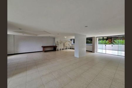 5_photo/071604b1c7.6853ae5daf2b011b-ATLAS-8c55d1a6-66bf-4e14-93e1-d6678bcf6b2a.jpg de apartamento à venda com 4 quartos, 167m² em Acupe, Salvador