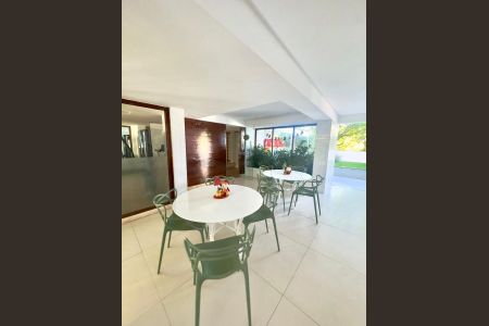 19_photo/071604b1c7.bdf1def5ceb5107f-ATLAS-4dbb54e2-3edf-49a1-ab09-b5cdfcf72278.jpg de apartamento à venda com 3 quartos, 340m² em Acupe, Salvador