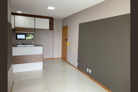 2_photo/071604b29d.2d782e9ced6b4695-ATLAS-8e35ade4-d8bf-4f1f-8ad9-936d7c9df7b0.jpg de apartamento para alugar com 2 quartos, 74m² em Horto Florestal, Salvador