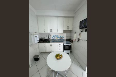 12_photo/071604d16d.cc80a849dbb3670d-ATLAS-55f361a1-0499-4efa-90e9-7a0dfeb348ec.jpg de casa à venda com 4 quartos, 220m² em Vila Laura, Salvador