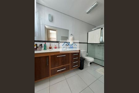 3_photo/071604d16d.cc80a849dbb3670d-ATLAS-6a8256c3-ccd4-43c1-b218-8fe36d6be27d.jpg de casa à venda com 4 quartos, 220m² em Vila Laura, Salvador