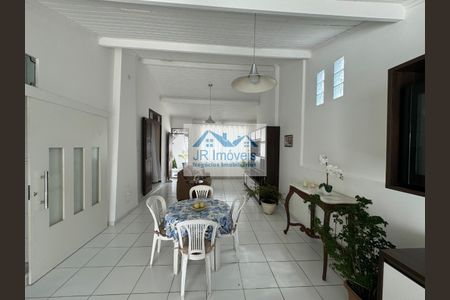 7_photo/071604d16d.cc80a849dbb3670d-ATLAS-b006643d-d9ac-412c-b620-3ff4c83ef59a.jpg de casa à venda com 4 quartos, 220m² em Vila Laura, Salvador