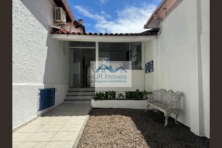 11_photo/071604d16d.cc80a849dbb3670d-ATLAS-e9dc7c22-bd30-4940-a160-d6c97e56cc55.jpg de casa à venda com 4 quartos, 220m² em Vila Laura, Salvador