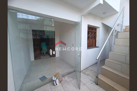 9_photo/07160530d7.e98a0441d5514113-ATLAS-7ba739b3-d2b3-4538-abcc-76ddeba185bb.jpg de casa à venda com 4 quartos, 140m² em Liberdade, Salvador