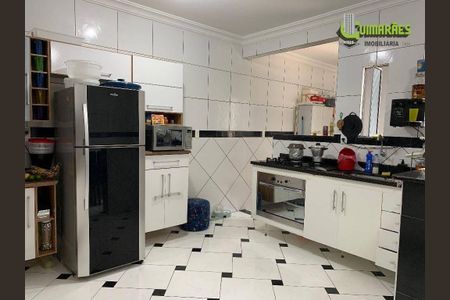 2_photo/07160539ef.f861ecc718bdcbd7-ATLAS-ba8a705b-4b3e-458b-b35e-213f9999ee2e.jpg de apartamento à venda com 4 quartos, 240m² em Liberdade, Salvador