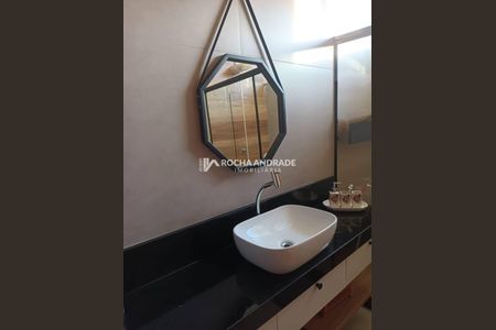 10_photo/07160f8a9f.ceff8192393c33de-ATLAS-4d6a0ec0-7d35-4dbd-a2e5-764034f4b5e3.jpg de casa à venda com 4 quartos, 210m² em Bonfim, Salvador