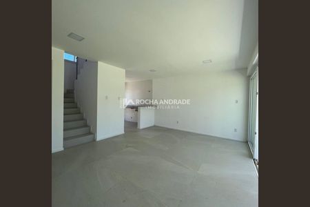 15_photo/07161036f9.ceff8192393c33de-ATLAS-95e12389-5e76-42aa-a03c-4e9e043de1e4.jpg de casa à venda com 2 quartos, 120m² em Pirajá, Salvador