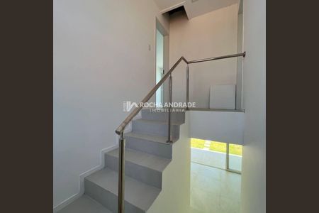 20_photo/07161036f9.ceff8192393c33de-ATLAS-b26ee61c-985f-468f-bded-ae39a32db4da.jpg de casa à venda com 2 quartos, 120m² em Pirajá, Salvador